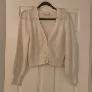 White Abercrombie and Fitch vintage-look cropped cardigan